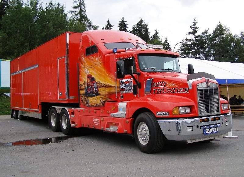 Foto: Americk� klasika.-Je�t� �t�hlou blond�nu a je to dokonal�....