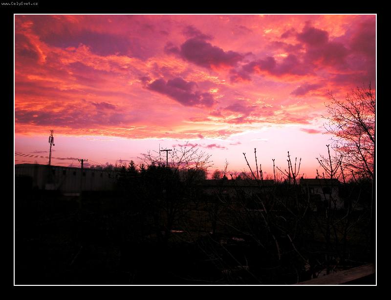 Foto: Krajina v z�padu slunce