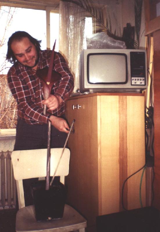 Foto: Zmijovec-D�le mi u� tady smrd�t nebude�