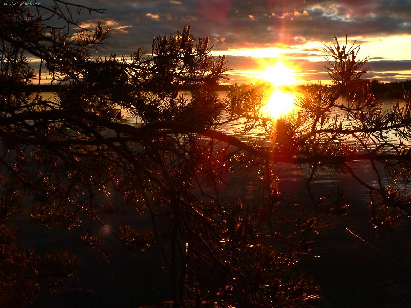 Foto: z�pad slunce-Z�tra znovu vyjdu