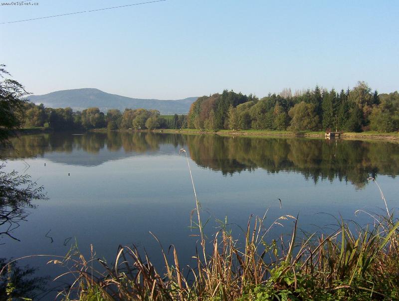 Foto: Rybn�k Ole�n� p�ed v�lovem
