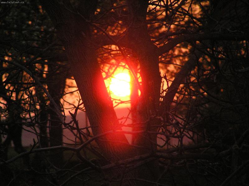 Foto: Z�pad slunce