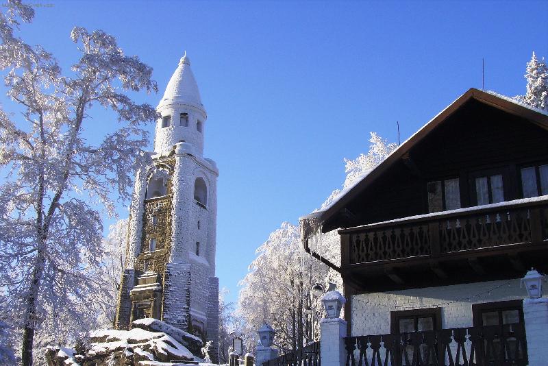 Foto: Rozhledna v A�i-V zimn�m h�vu