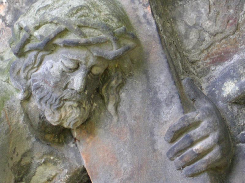 Foto: k��ov� cesta-detail k��ov� cesty v Nov�ch Hradech