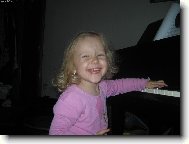 Hran� na klav�r je sranda:)