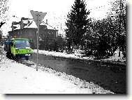 Smutn� zelen� auto